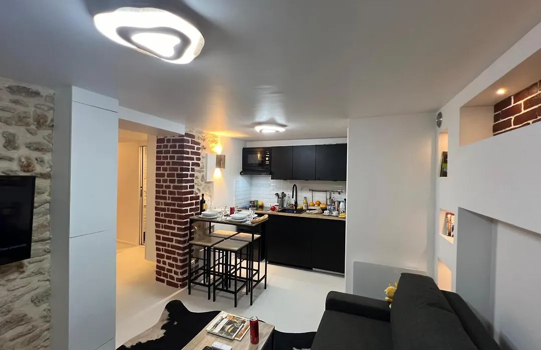 Appartement Design Quartier Montmartre-Sacre-Coeur! Paris Xviiie-1